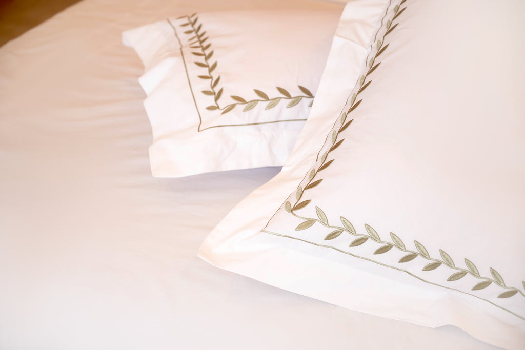 Embroidered Duvet Cover Set – 300 Thread Count Egyptian Giza Cotton