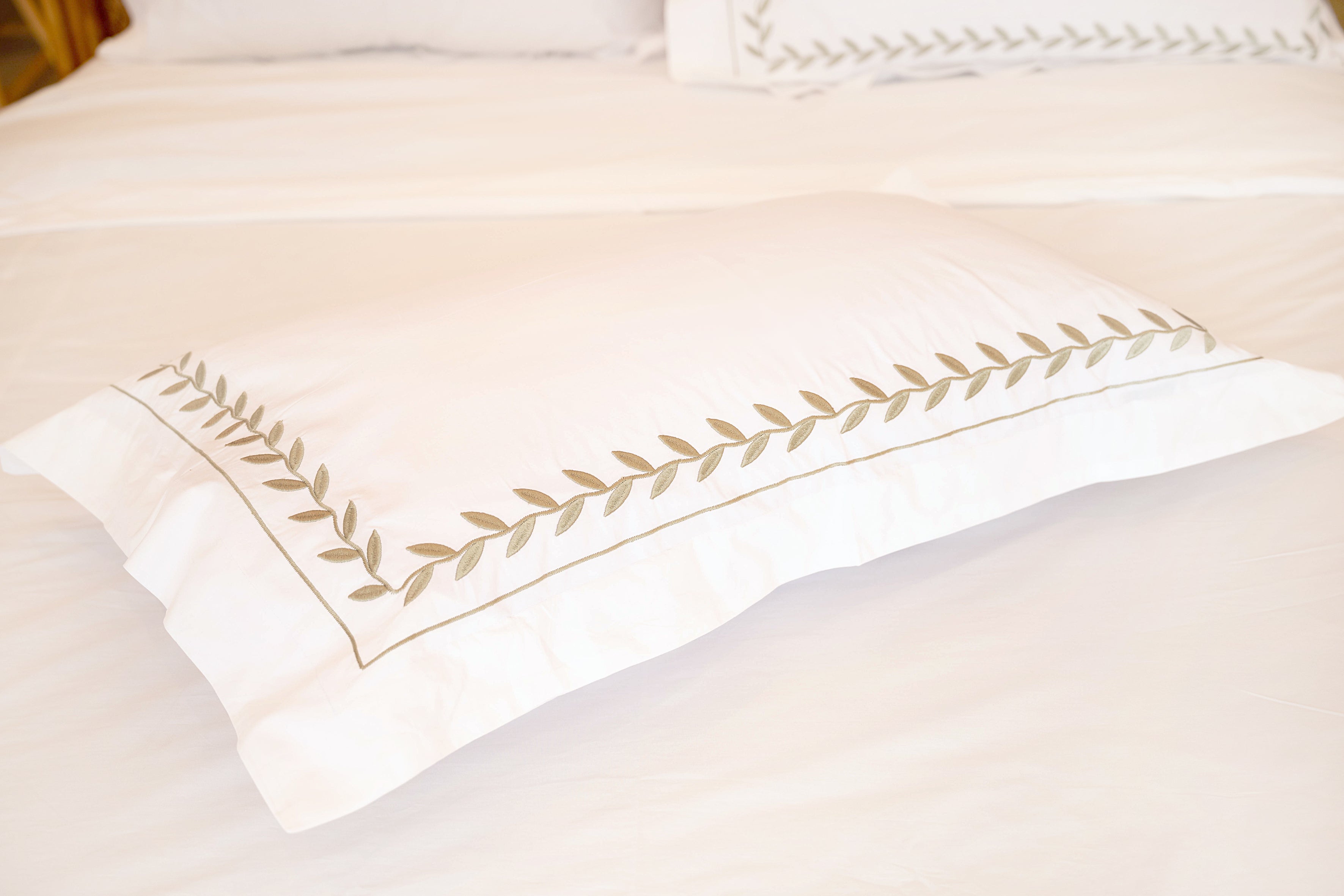 Embroidered Duvet Cover Set – 300 Thread Count Egyptian Giza Cotton
