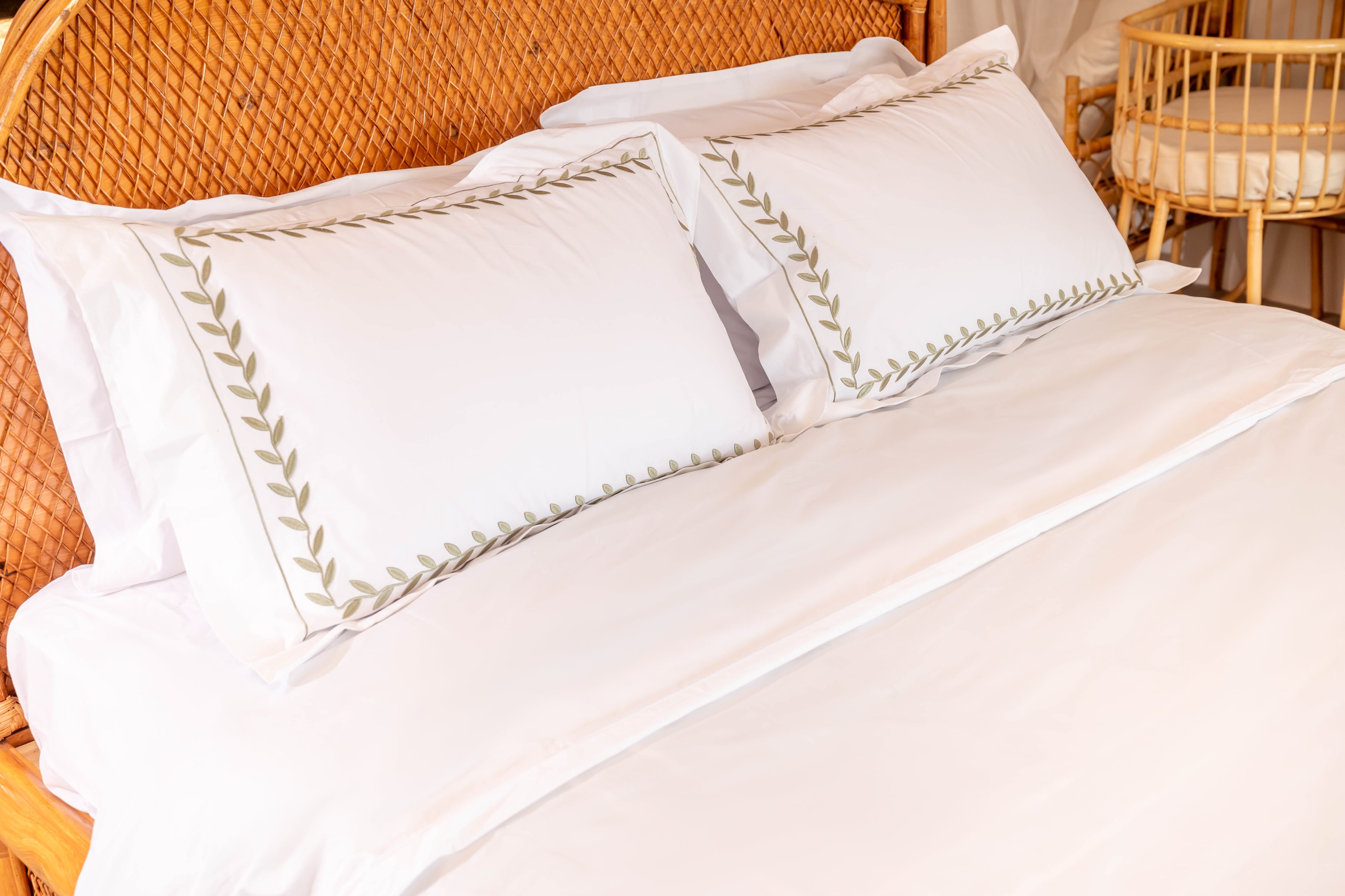 Embroidered Duvet Cover Set – 300 Thread Count Egyptian Giza Cotton