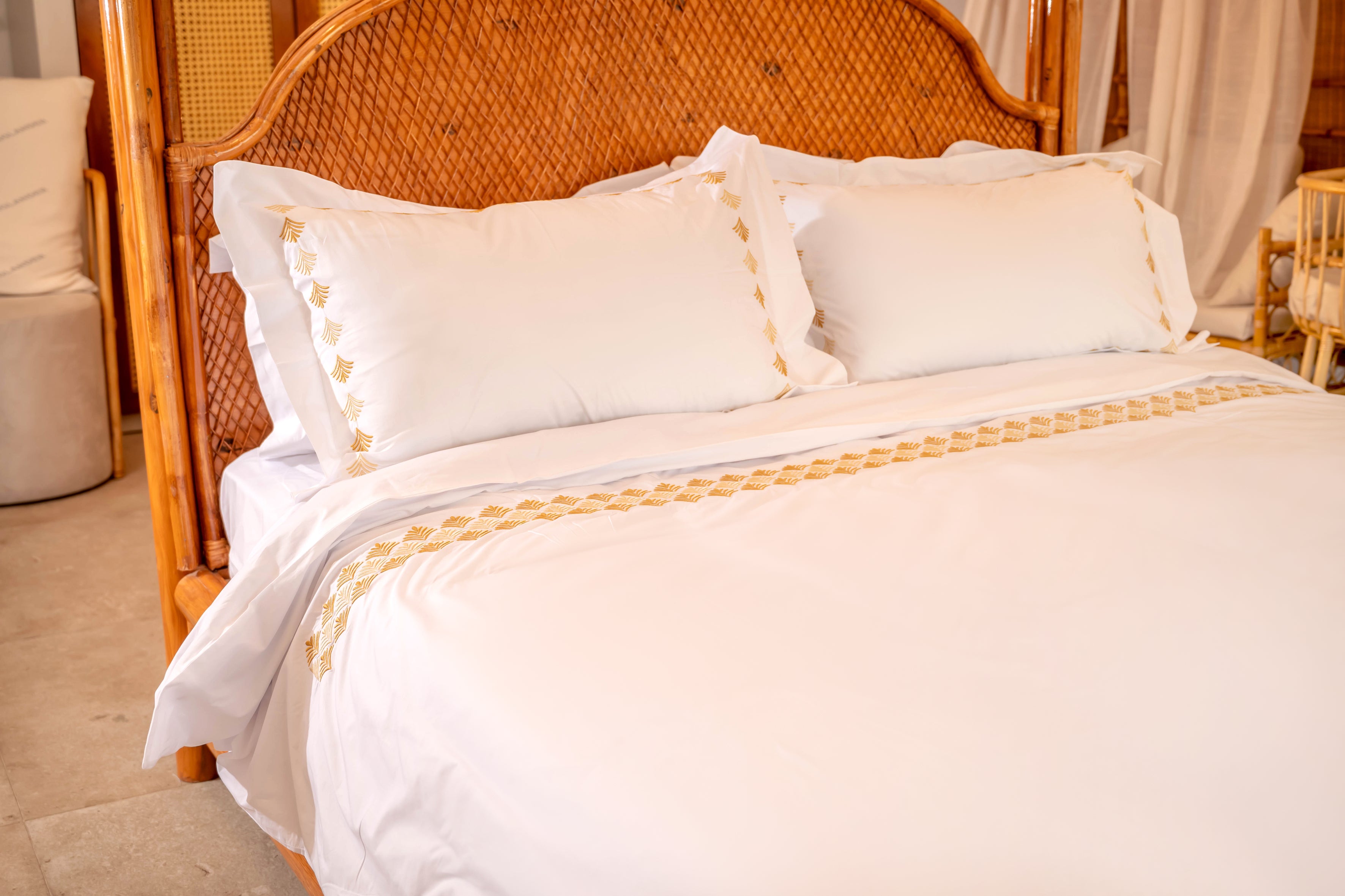 Embroidered Duvet Cover Set – 300 Thread Count Egyptian Giza Cotton