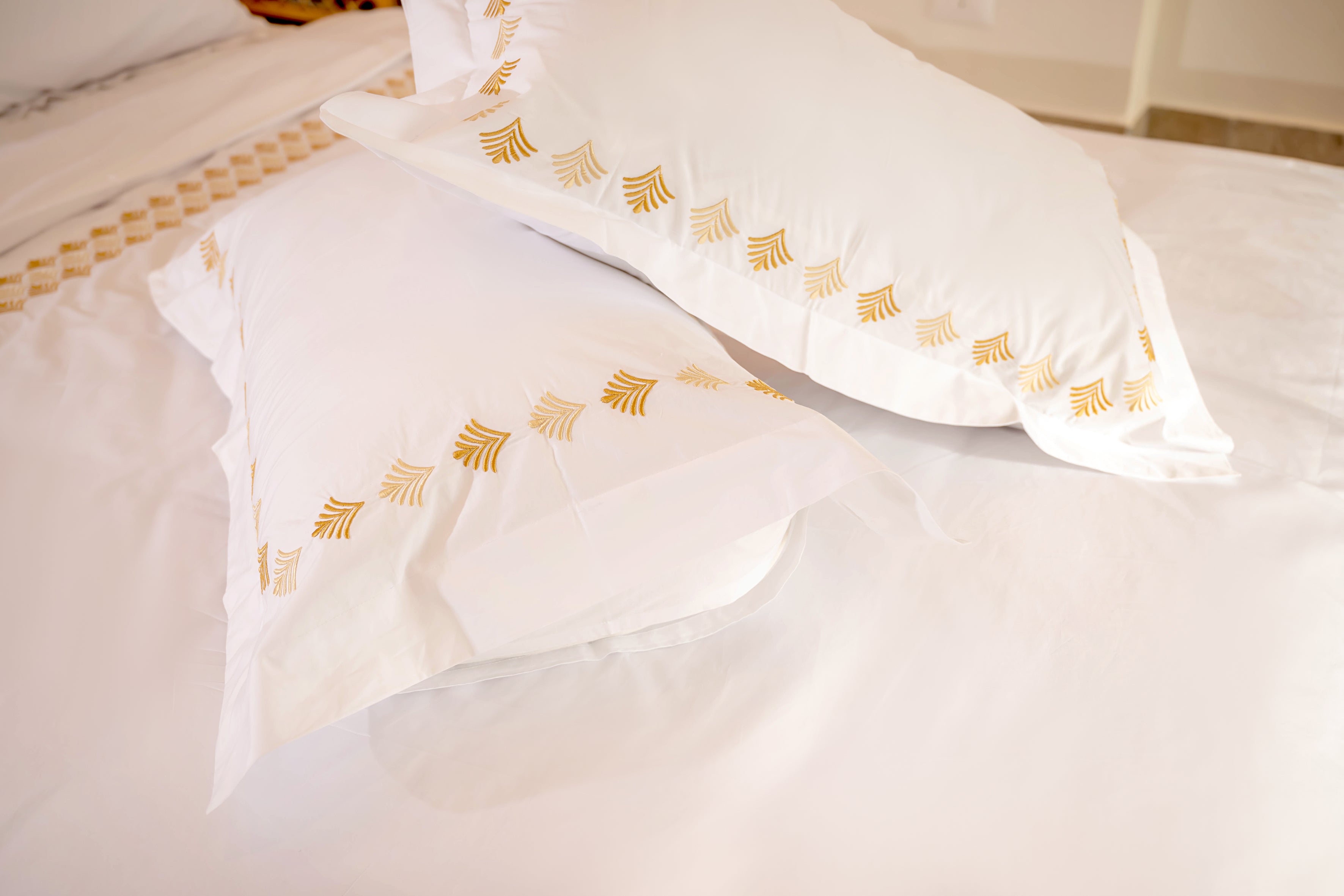 Embroidered Duvet Cover Set – 300 Thread Count Egyptian Giza Cotton